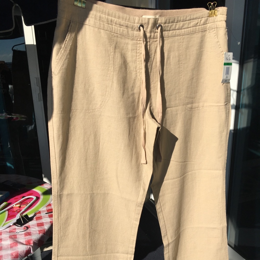 NWT Wide legged drawstring pants